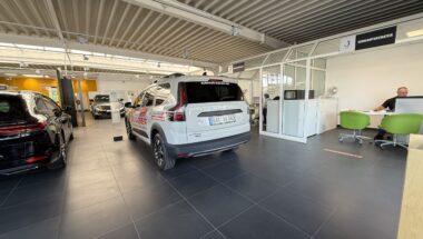 Showroom Dacia I