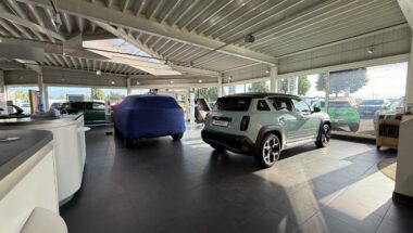 Showroom Renault III